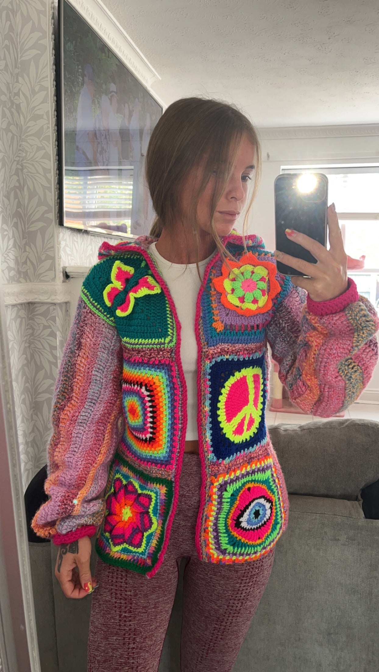 Crochet cardigan - pinks