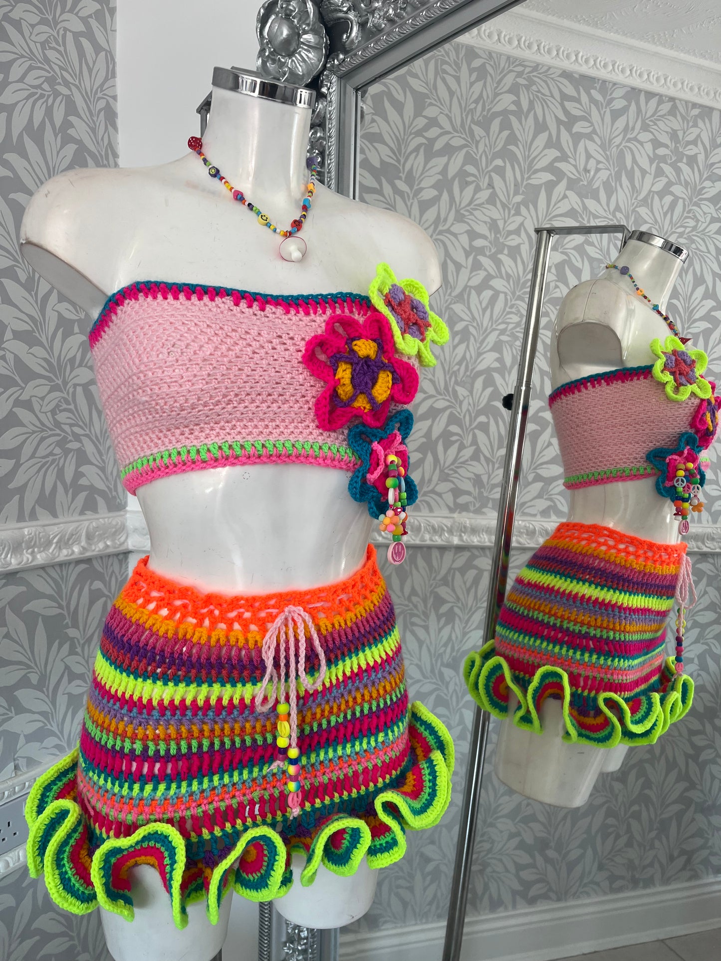 Flower ruffle top & skirt co-ord